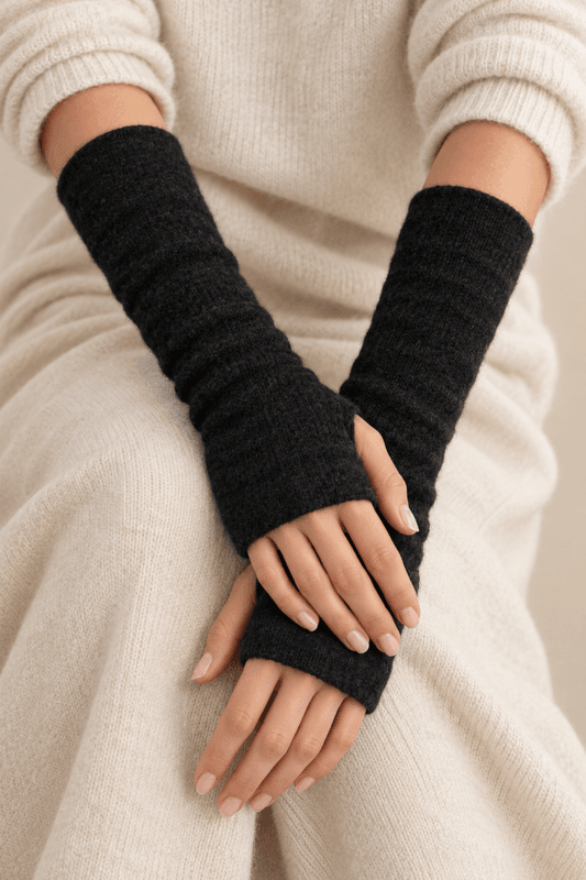 Mathilda armvarmere – Sort 